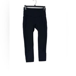 Lululemon Black cropped legging